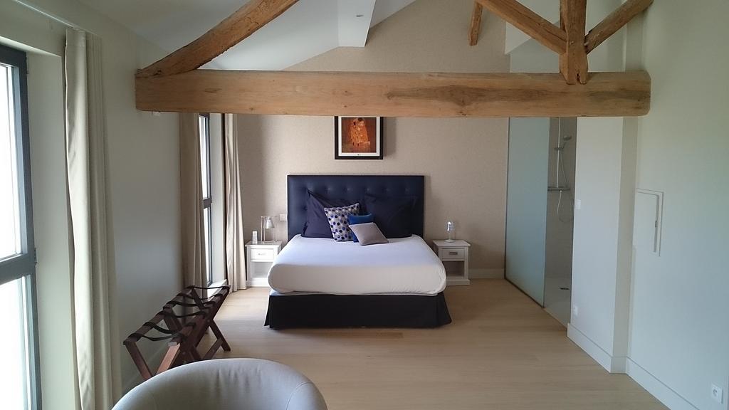 Bed and Breakfast L'atelier De Dégustation Blancs-Coteaux Habitación foto